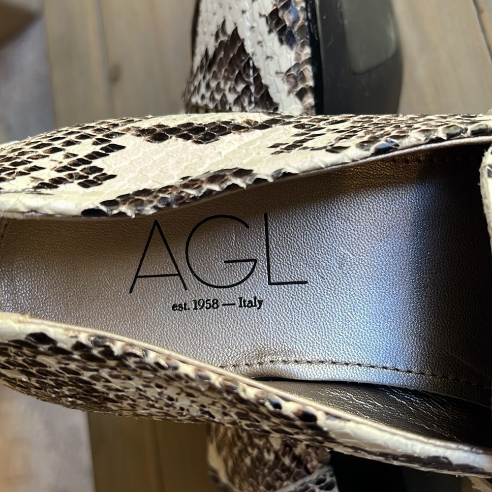 New. AGL Python Animal Print Slip On Loafers in Brown / Cream Size EU 37, US 7 - Picture 10 of 13